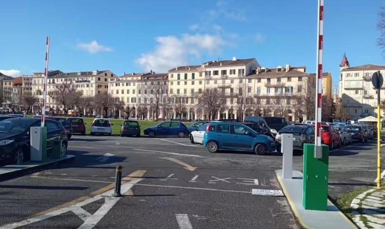 Kantouni Bizi Studio Corfu  Luaran gambar